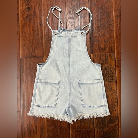 Aerie Light Blue Denim Overall Shorts - Picture 1 of 5